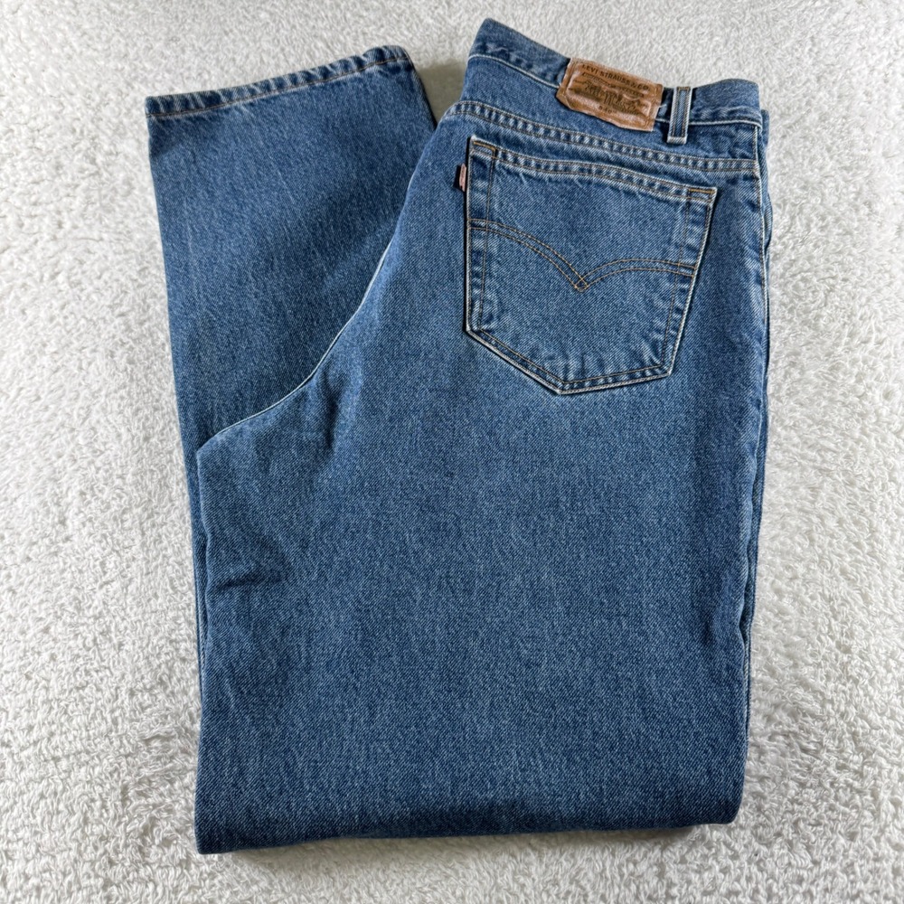 Vintage Levis 540 Jeans Mens 34x31 Blue Relaxed Fit 90s Made In USA Gold Tab